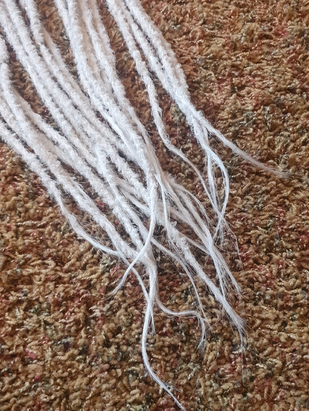 White Synthetic Double Ended 22" Dreadlocks Locs Dreads - Picture 3 of 4